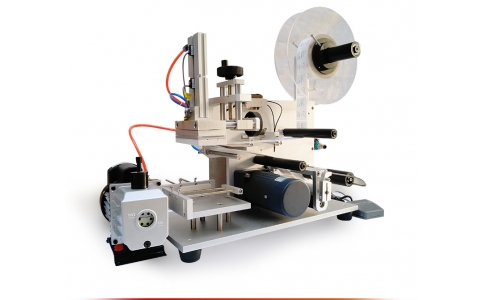 LT-60半自動(dòng)平面貼標(biāo)機(jī) 不干膠貼標(biāo)機(jī) 自動(dòng)貼標(biāo)機(jī) 貼標(biāo)機(jī)生產(chǎn)線(xiàn)安裝改造