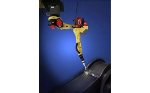 焊接機器人，從汽車制造到多個應(yīng)用領(lǐng)域